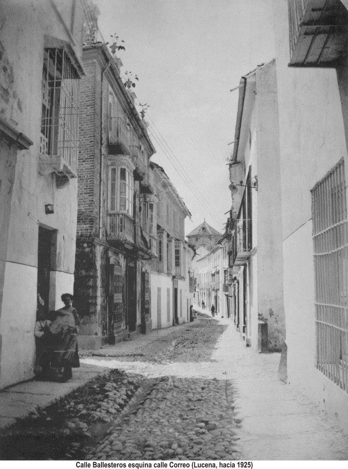 C/ Ballesteros, esquina con C/ Correo. 1952
