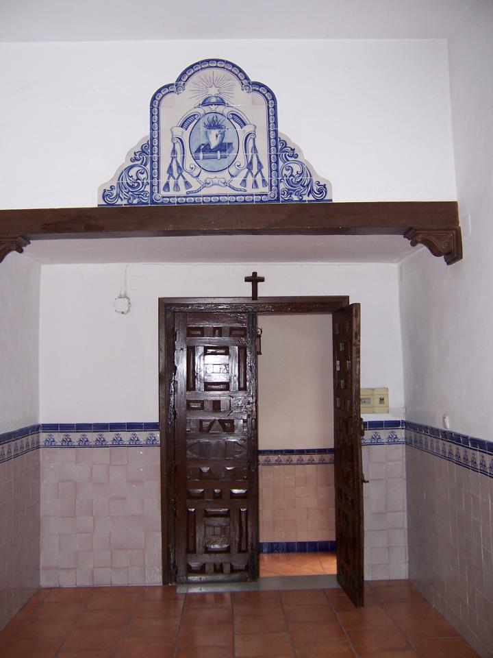 Puerta de la sala del torno M.M. Agustinas 2005