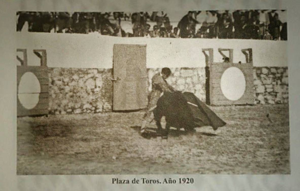 Plaza de Toros de Lucena. 1920