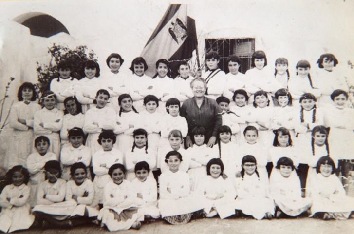 Las alumnas de Doña Pepita Morente. 1957