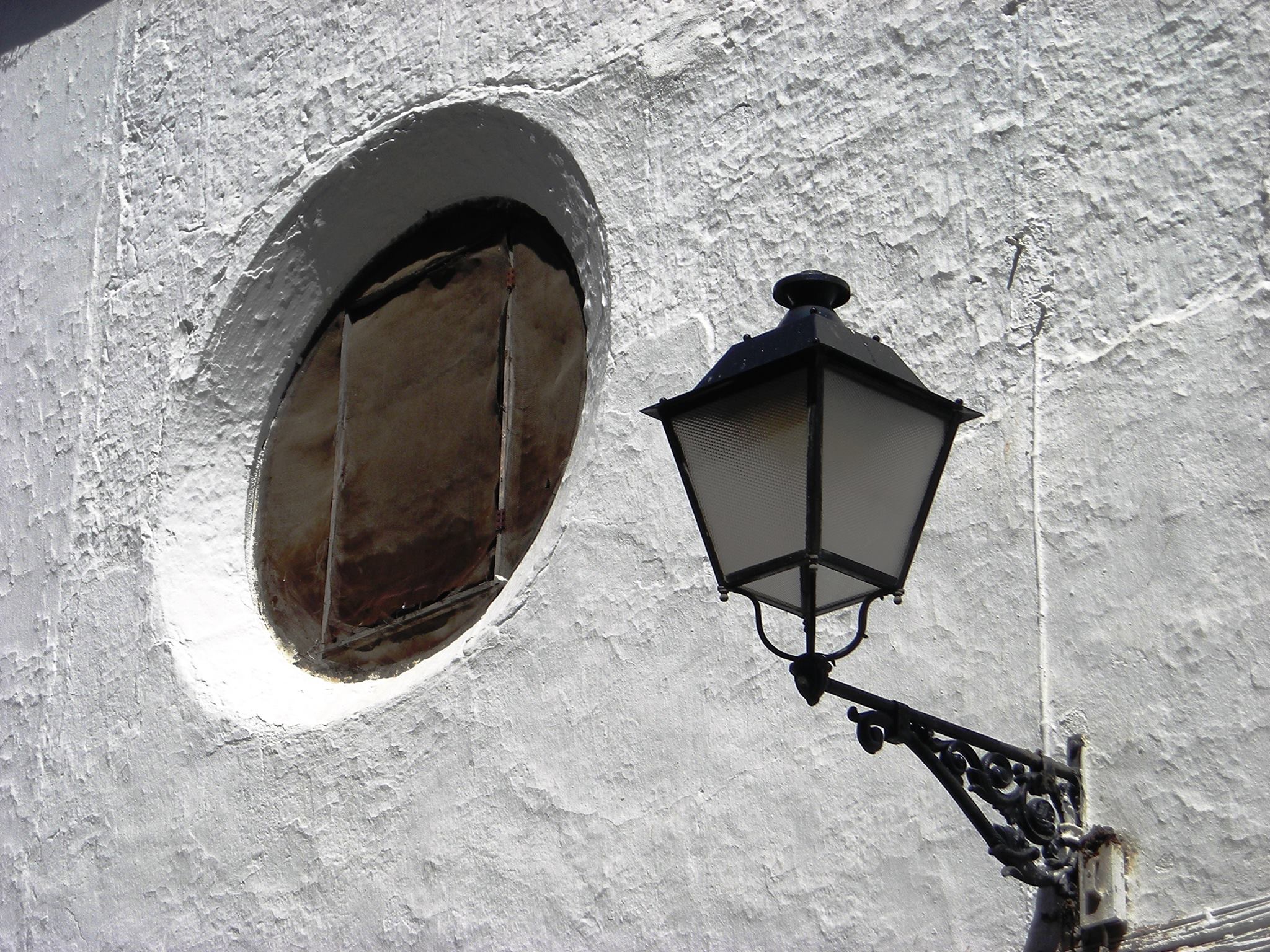 Antigua casa solariega de los Valdecañas, fachada de la calle Muleros (detalle)