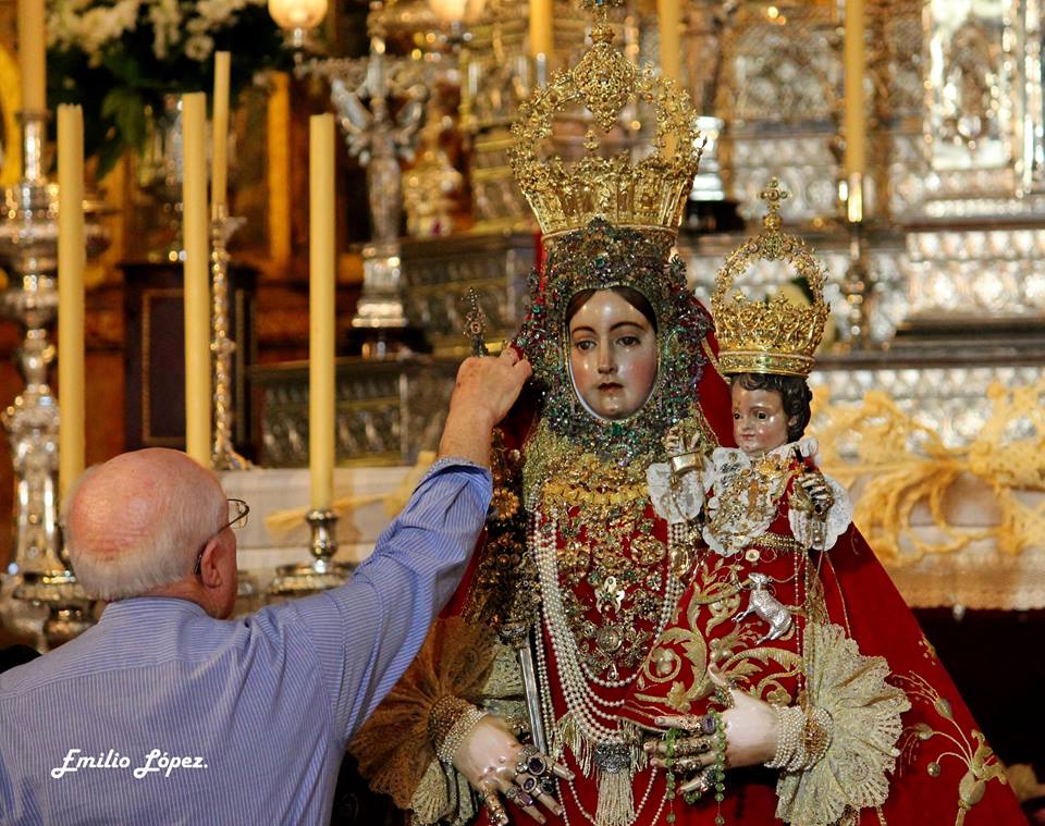 «Al detalle» Virgen de Araceli